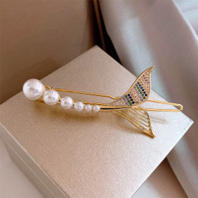 Multi color studed Mermaid's tail studded pearl hair pin