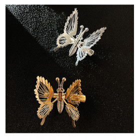 Silver moving wings butterfly clip (each)