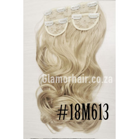 *18M613 Beige blonde mix 60cm wavy Synthetic 3pc XXL clip in hair extensions